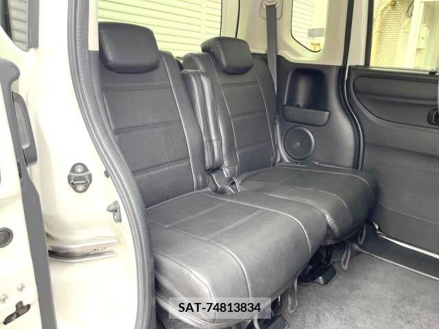 Honda N BOX 2016-05 333842-9