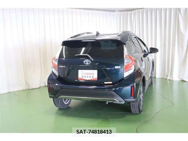 Toyota AQUA 2018-09 395690-4