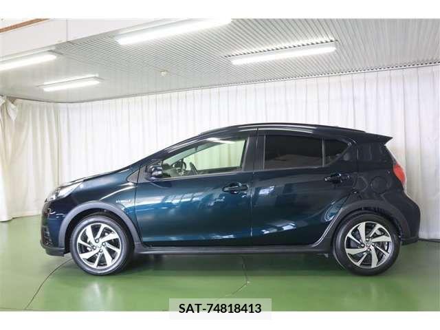 Toyota AQUA 2018-09 395690-2