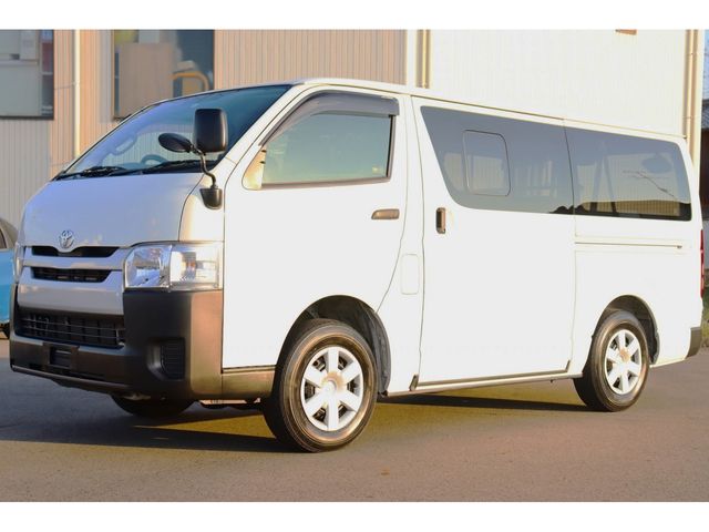 Toyota HIACE VAN 2018-09 27523-0