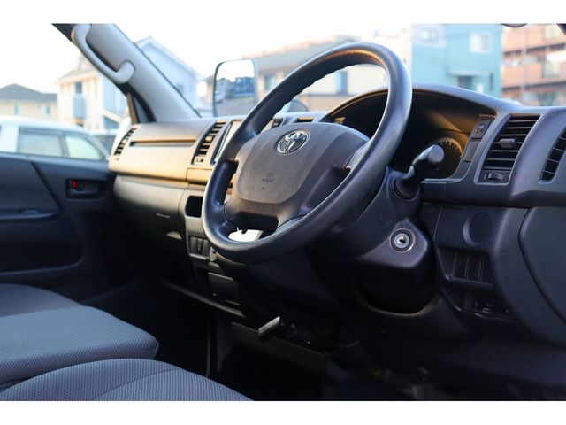 Toyota HIACE VAN 2018-09 27523-13