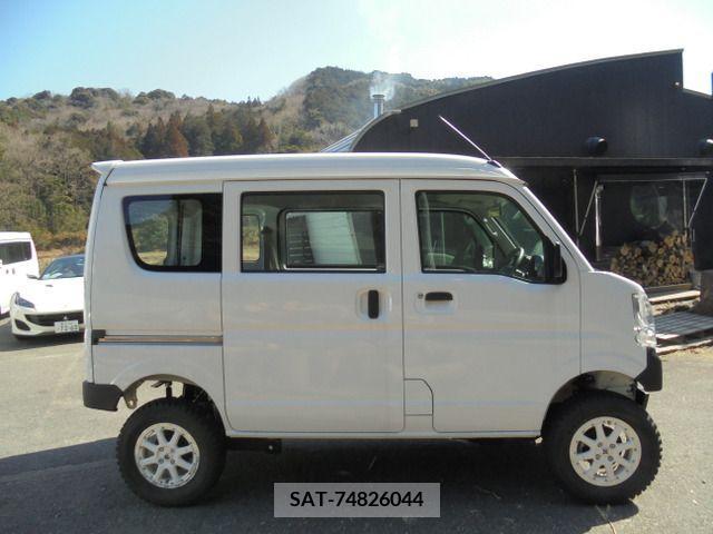 Suzuki EVERY 2020-11 207988-3