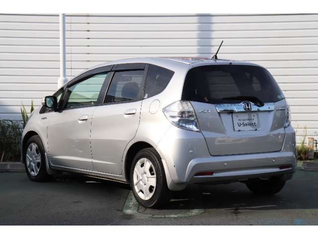 Honda FIT HYBRID 2012-08 18334-5