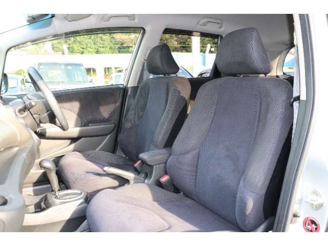 Honda FIT HYBRID 2012-08 18334-8