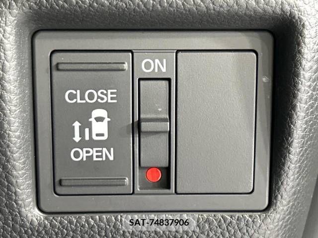 Honda N BOX CUSTOM 2020-03 298073-3