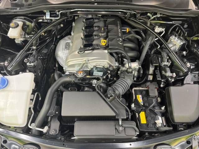 Mazda ROADSTER 2022-11 26783-18