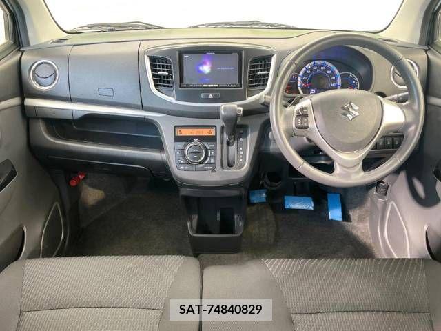 Suzuki WAGON R 2013-09 371020-1