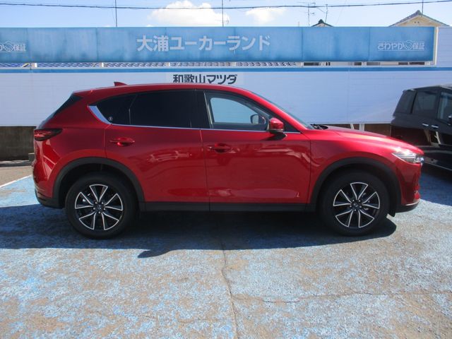 Mazda CX-5 2017-02 16432-6