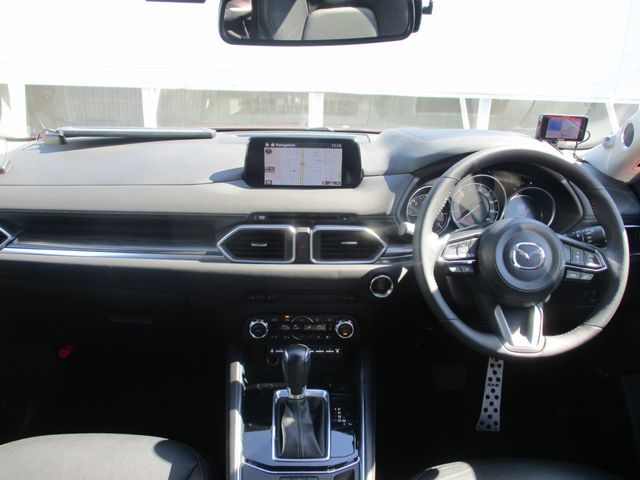Mazda CX-5 2017-02 16432-9