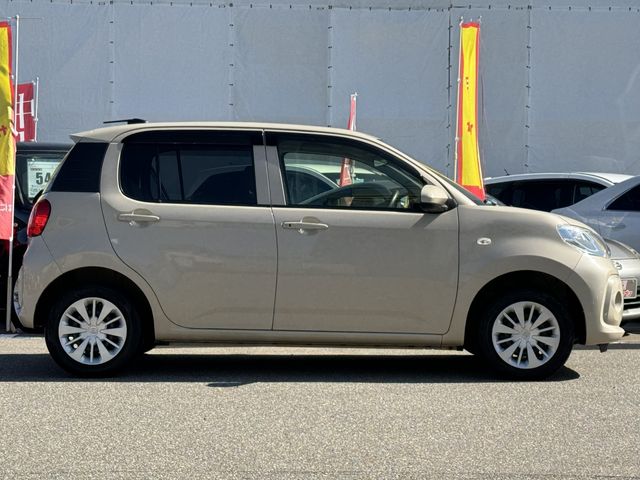 Toyota PASSO 2017-10 19445-4