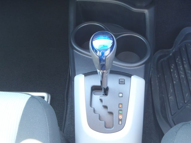 Toyota AQUA 2013-12 2261-16
