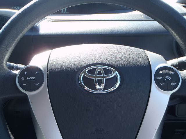 Toyota AQUA 2013-12 2261-17