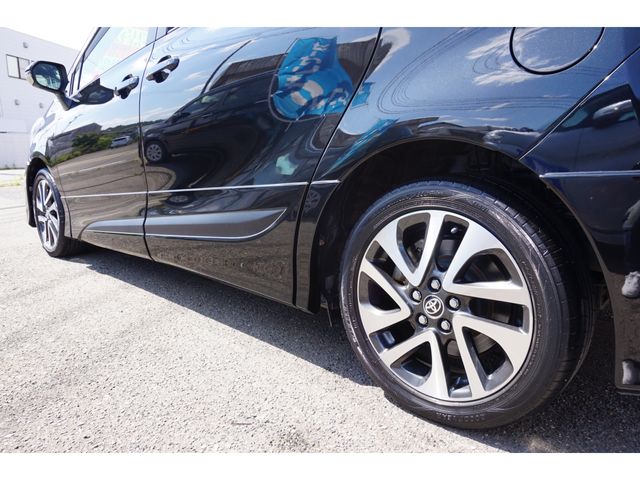 Toyota SIENTA 2016-08 13939-14