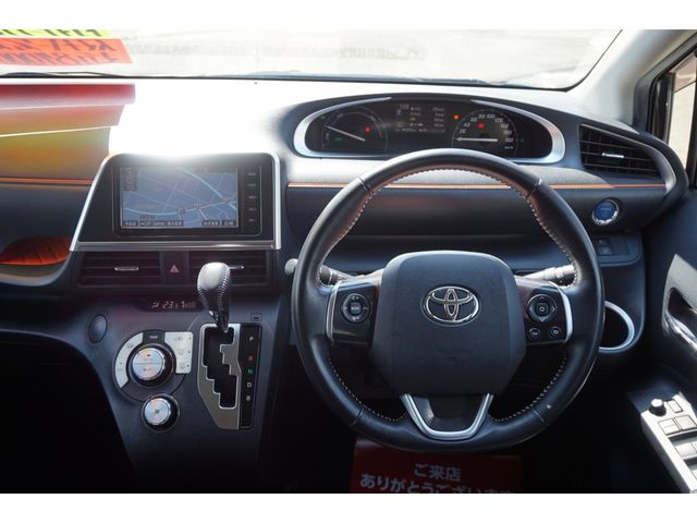 Toyota SIENTA 2016-08 13939-8