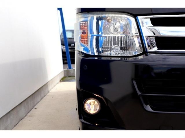 Toyota HIACE VAN 2011-01 10517-8