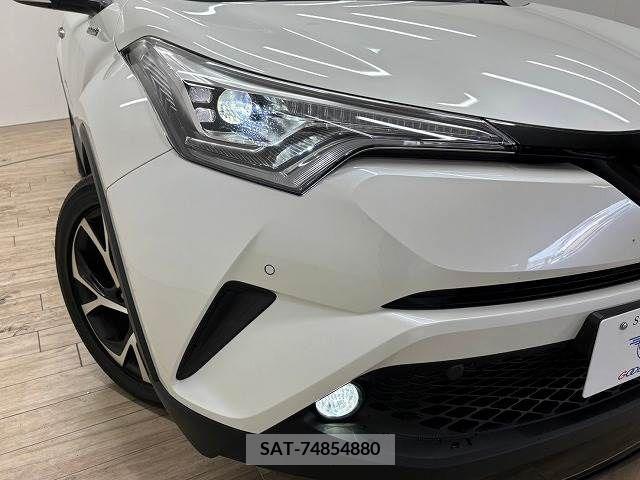 Toyota C-HR 2018-03 214245-19