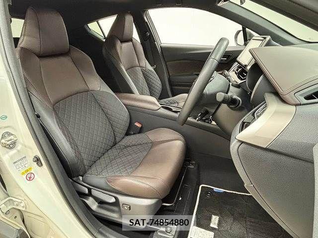 Toyota C-HR 2018-03 214245-4
