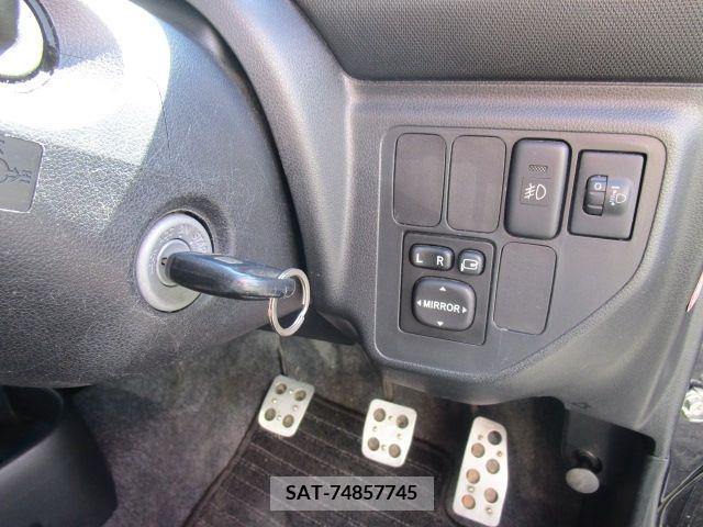 Daihatsu ESSE 2009-04 203403-18