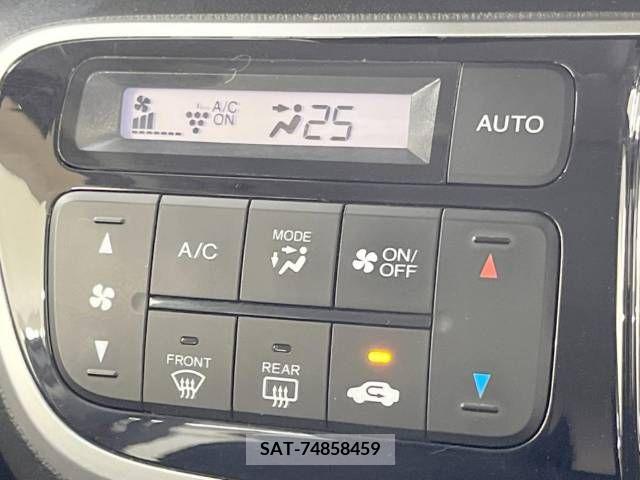 Honda N BOX CUSTOM 2015-06 329437-6