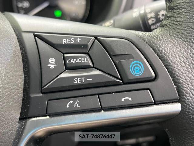 Nissan KICKS 2020-10 379949-4