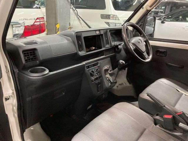 Daihatsu HIJET CARGO 2019-05 194430-5