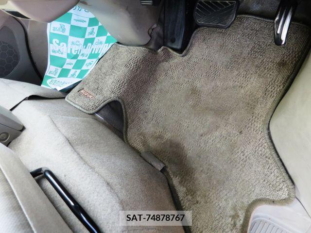 Suzuki EVERY 2012-01 301767-18