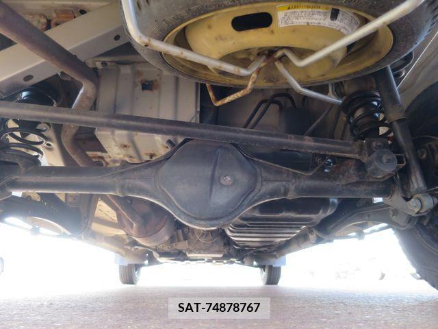 Suzuki EVERY 2012-01 301767-22