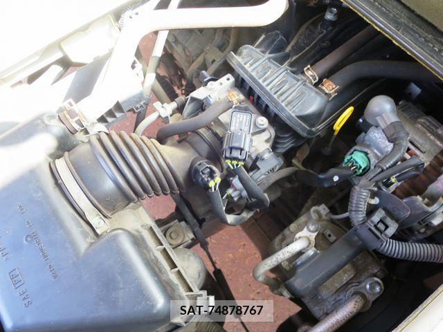 Suzuki EVERY 2012-01 301767-21