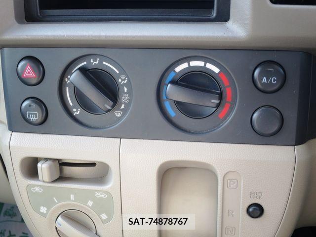 Suzuki EVERY 2012-01 301767-13