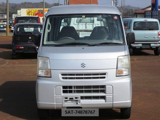 Suzuki EVERY 2012-01 301767-1