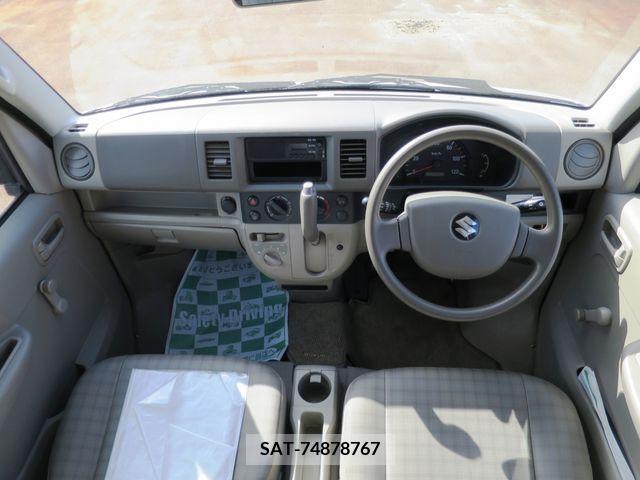 Suzuki EVERY 2012-01 301767-9