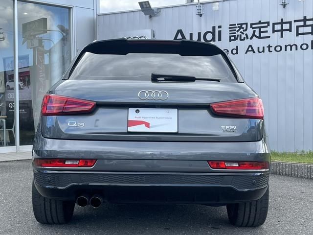 Audi Q3 2018-10 16845-3