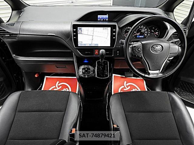 Toyota NOAH 2019-04 365093-3