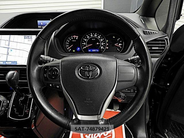 Toyota NOAH 2019-04 365093-15