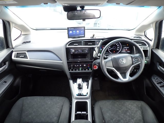 Honda SHUTTLE 2018-11 183881-1