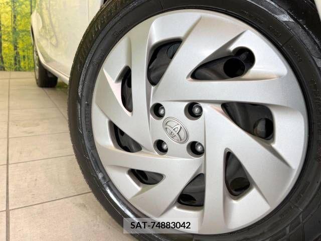 Toyota AQUA 2016-09 220259-13