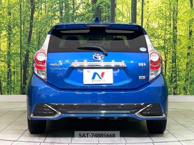 Toyota AQUA 2014-12 323107-15