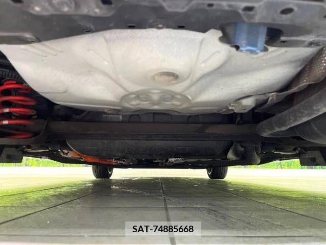 Toyota AQUA 2014-12 323107-19