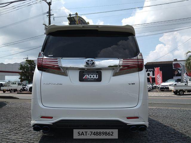 Toyota ALPHARD 2016-10 388968-6