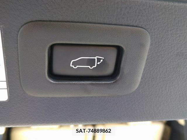 Toyota ALPHARD 2016-10 388968-27