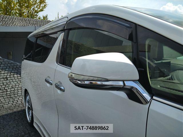 Toyota ALPHARD 2016-10 388968-4