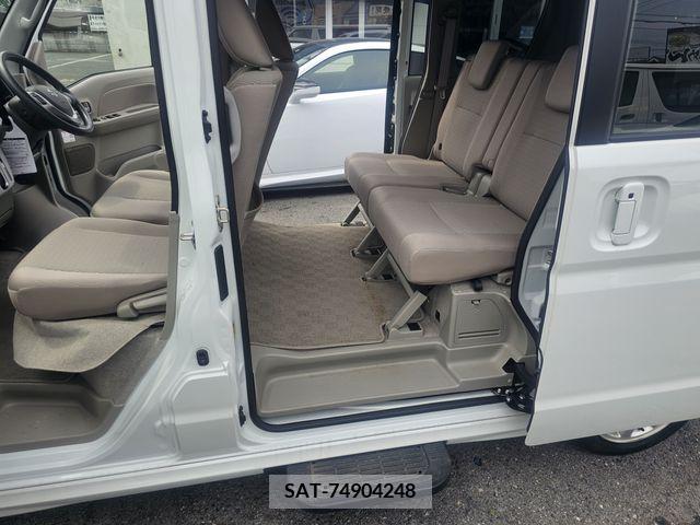 Suzuki EVERY WAGON 2021-01 297556-7