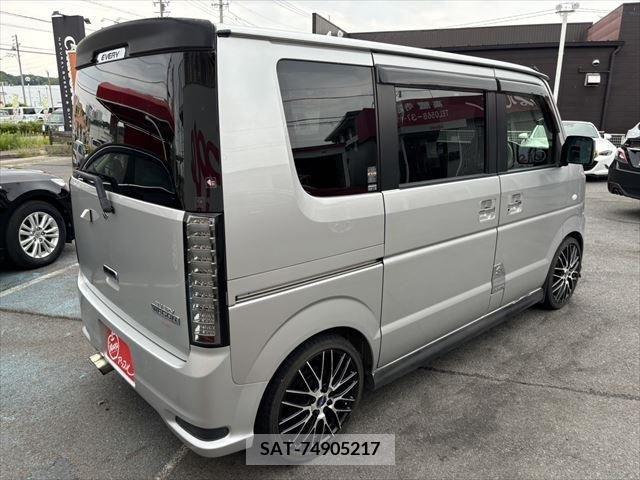 Suzuki EVERY WAGON 2012-07 268938-4