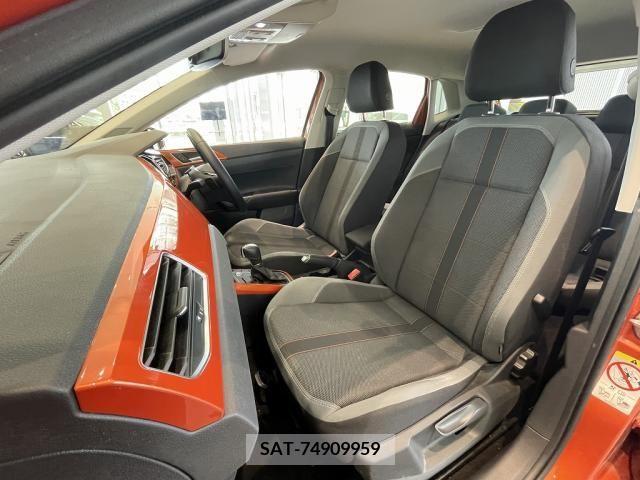 VolksWagen POLO 2019-07 370725-16