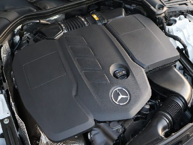 Mercedes Benz C-CLASS 2022-12 183151-5