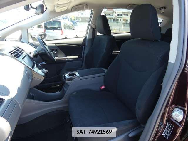 Toyota PRIUS ALPHA 2013-01 341152-23