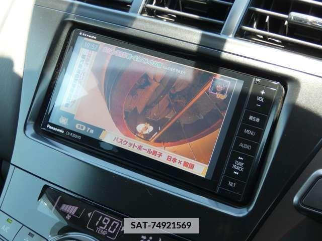 Toyota PRIUS ALPHA 2013-01 341152-8