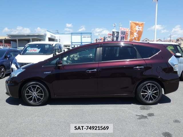 Toyota PRIUS ALPHA 2013-01 341152-5