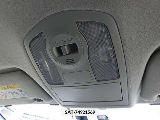 Toyota PRIUS ALPHA 2013-01 341152-20