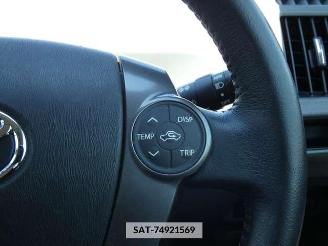 Toyota PRIUS ALPHA 2013-01 341152-14